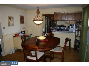 65 Warwick Road Stratford, NJ 08084 - Photo 3 of 7 Dining Room
