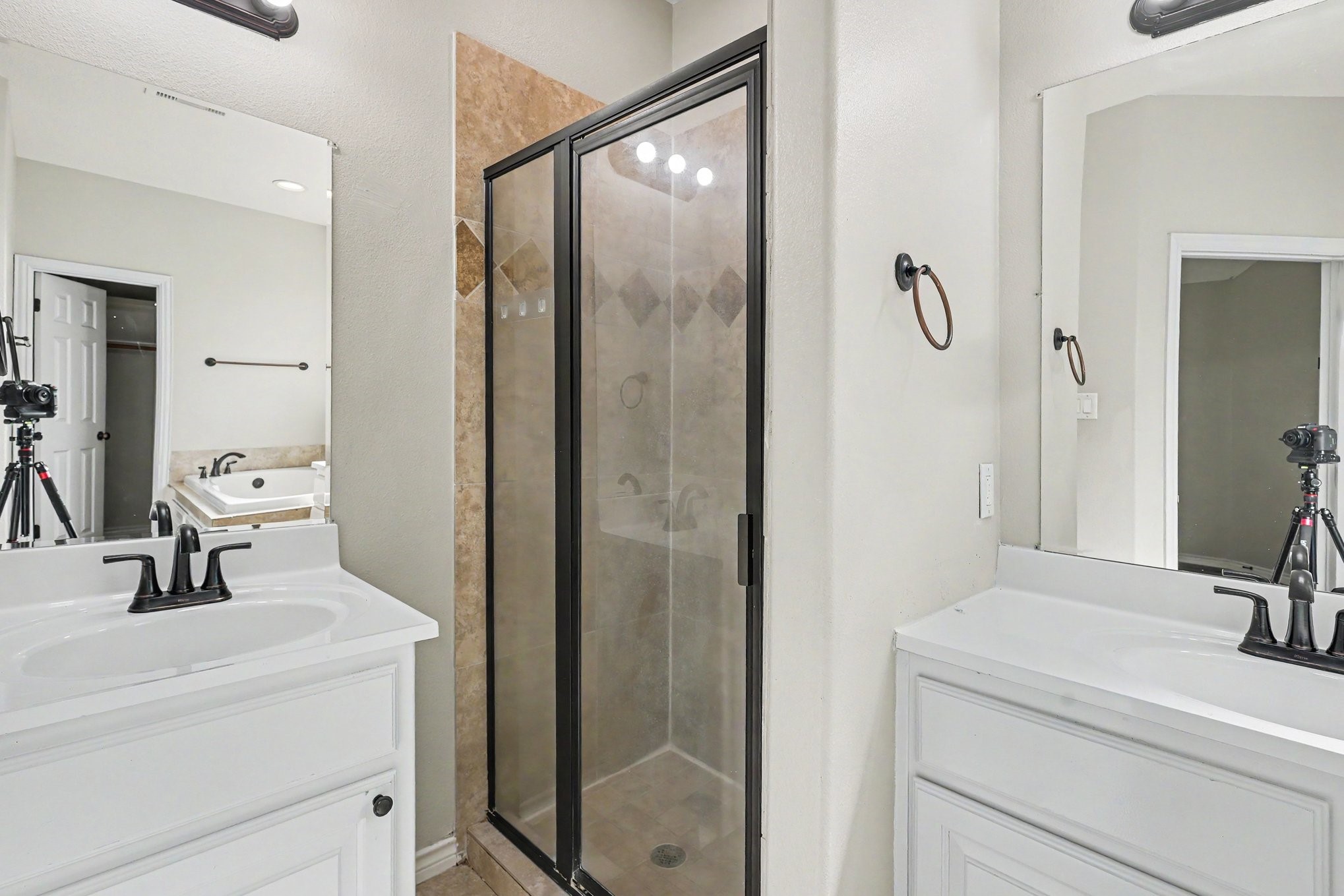 16109 McQueen Road Conroe, TX 77302 - Photo 25 of 40 Gallery Image 25
