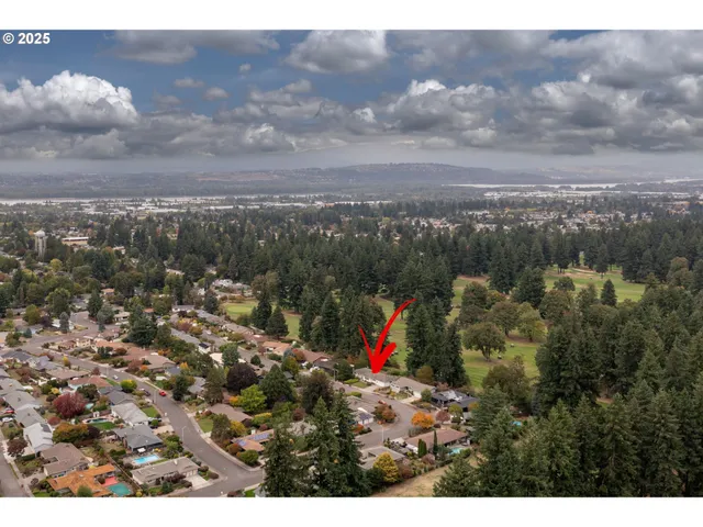 $679,900 | 1114 Northeast 137th Avenue, Portland, OR 97230