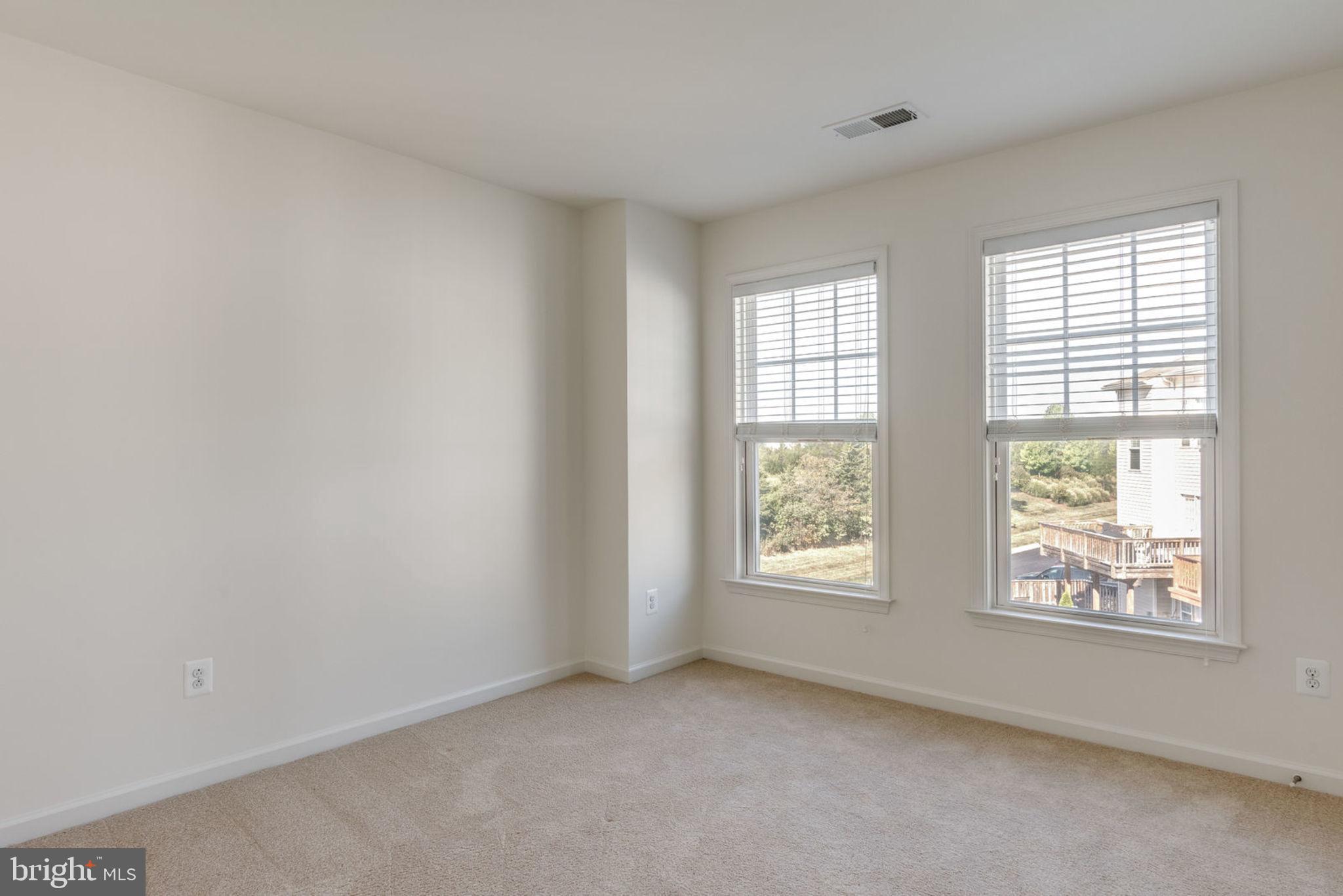 43453 Rickenbacker Square Ashburn, VA 20147 - Photo 21 of 31