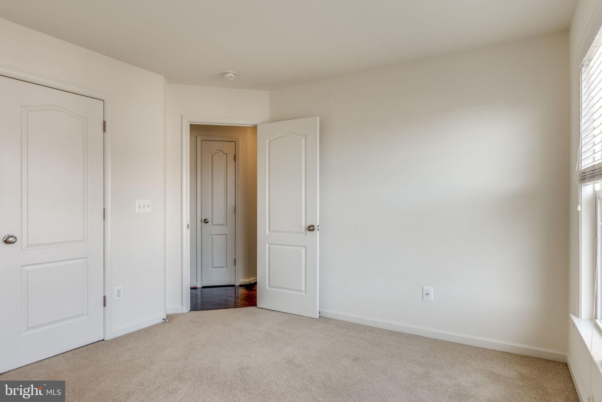 43453 Rickenbacker Square Ashburn, VA 20147 - Photo 22 of 31