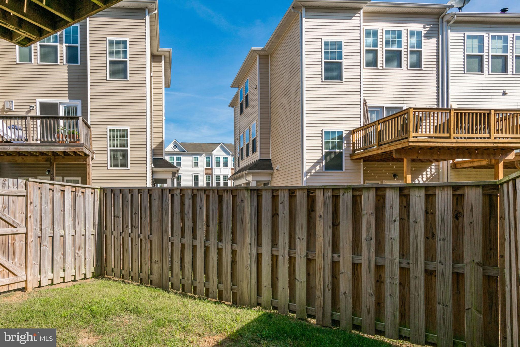 43453 Rickenbacker Square Ashburn, VA 20147 - Photo 27 of 31