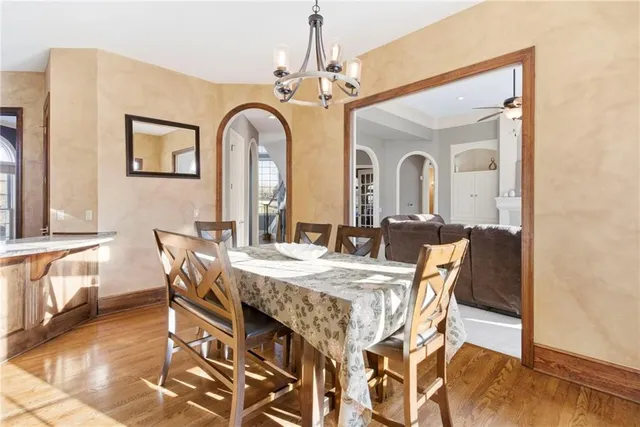 $995,000 | 1581 Sugar Maple Lane, Liberty, MO 64068