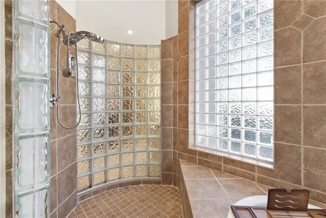 $995,000 | 1581 Sugar Maple Lane, Liberty, MO 64068