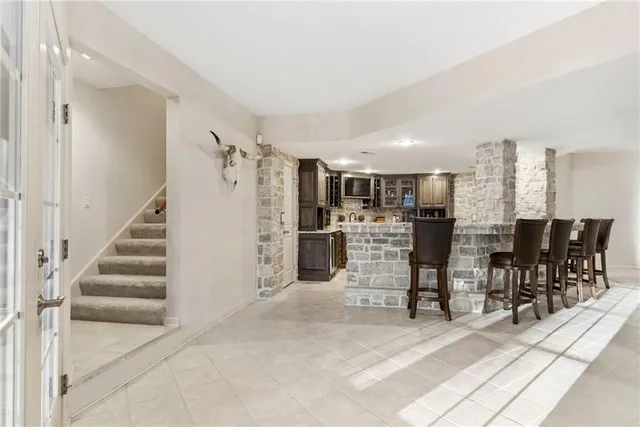 $995,000 | 1581 Sugar Maple Lane, Liberty, MO 64068