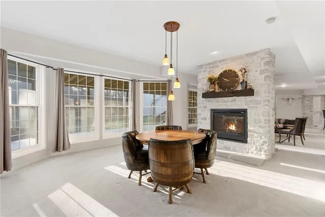 $995,000 | 1581 Sugar Maple Lane, Liberty, MO 64068