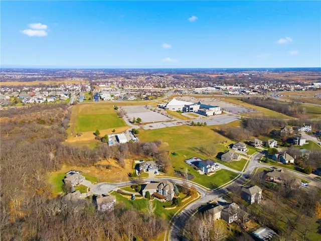 $995,000 | 1581 Sugar Maple Lane, Liberty, MO 64068