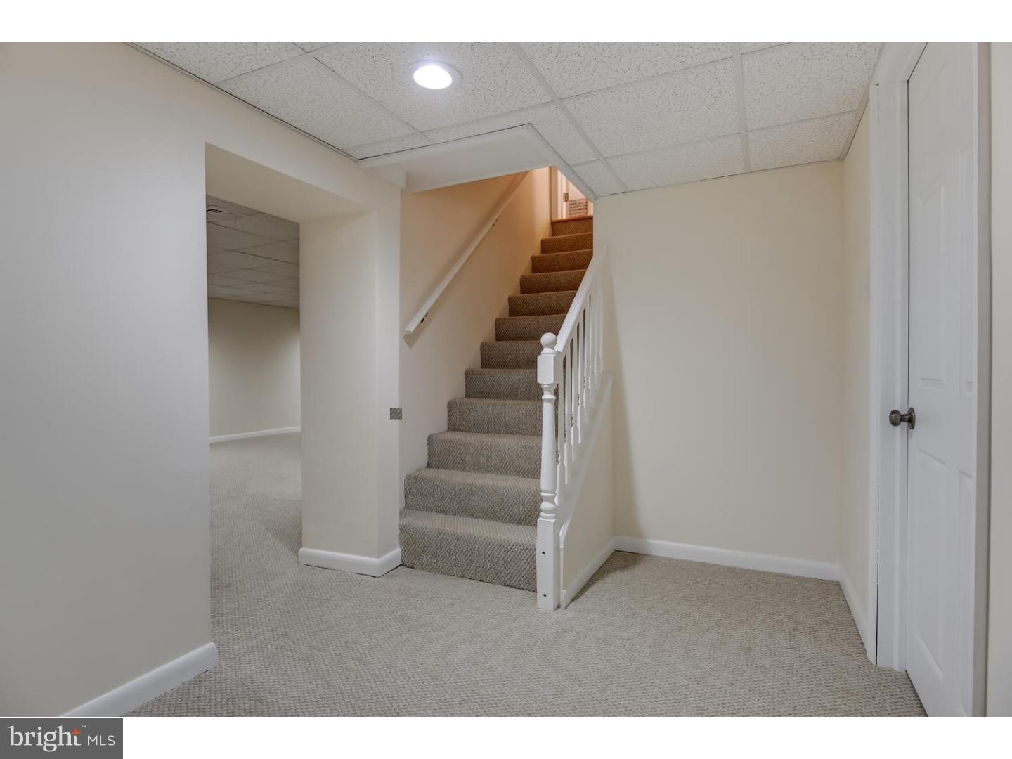 819 Grove Avenue Springfield, PA 19064 - Photo 7 of 25 Gallery Image 7