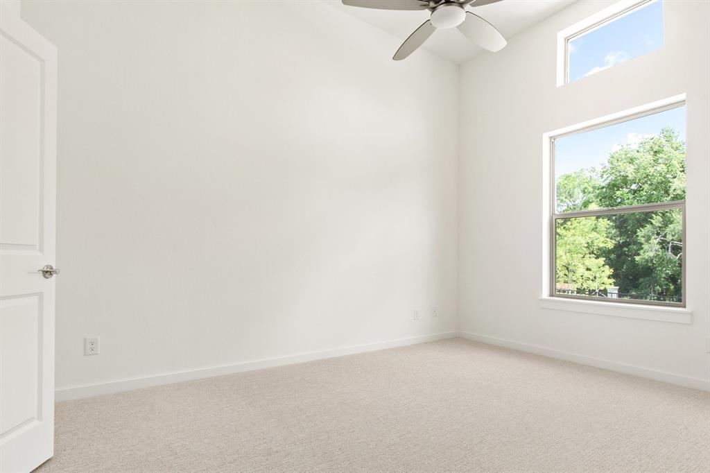 8513 Del Rio Trail Wylie, TX 75098 - Photo 17 of 34 016-8513DelRioTrail-Rowlett-TX-75089-PrimaryBedroom.jpg-SMALL