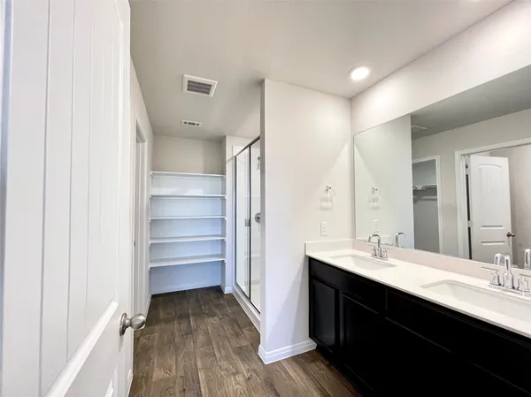 $1,800 | 264 Texas Palmetto Circle, Kyle, TX 78640