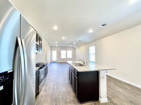 $1,800 | 264 Texas Palmetto Circle, Kyle, TX 78640
