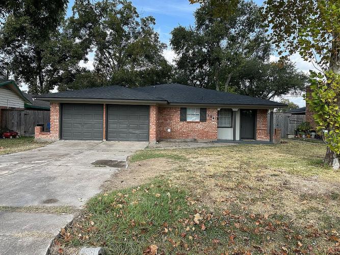 514 Peach Spring Drive Houston, TX 77037 - Photo 1 of 8