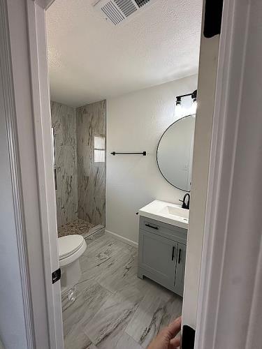 514 Peach Spring Drive Houston, TX 77037 - Photo 3 of 8