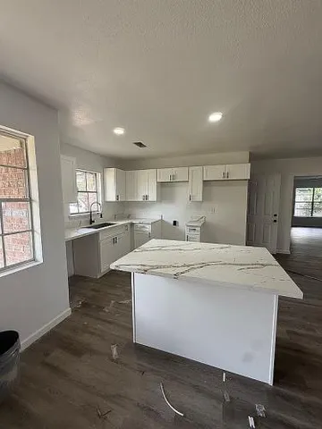 $289,900 | 514 Peach Spring Drive, Houston, TX 77037