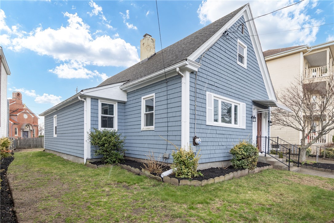 12 Union Street Warren, RI 02885 - Photo 33 of 33