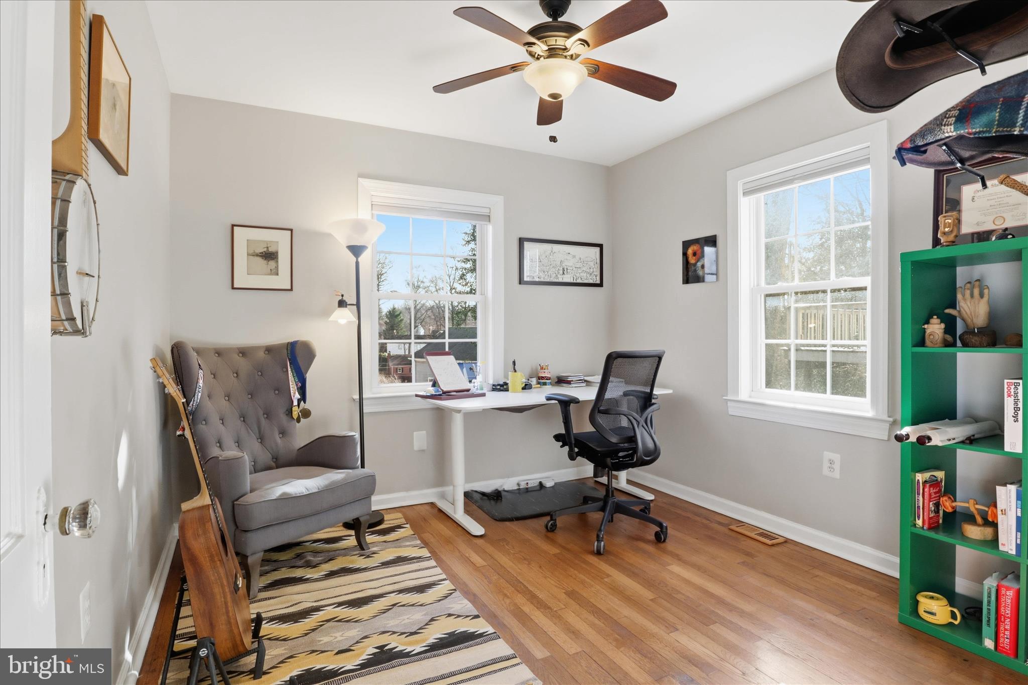 304 Highview Avenue Silver Spring, MD 20901 - Photo 17 of 48 a work room with furniture and wooden floor