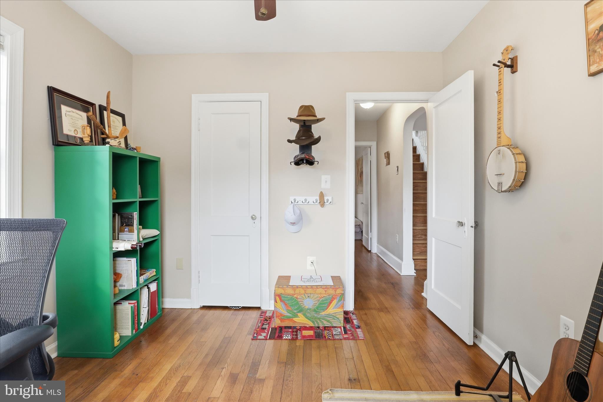 304 Highview Avenue Silver Spring, MD 20901 - Photo 18 of 48 a living room with furniture and a wooden floor