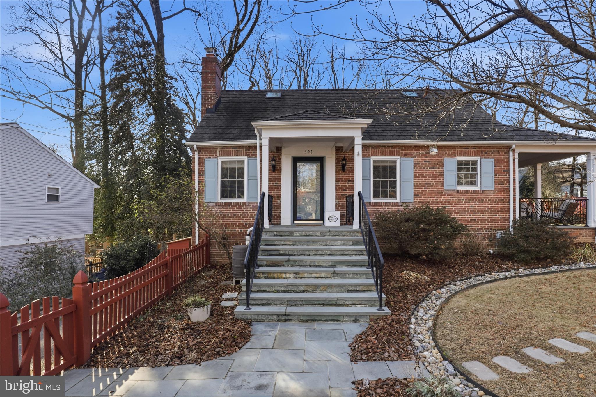 304 Highview Avenue Silver Spring, MD 20901 - Photo 3 of 48 a view of a house with a yard