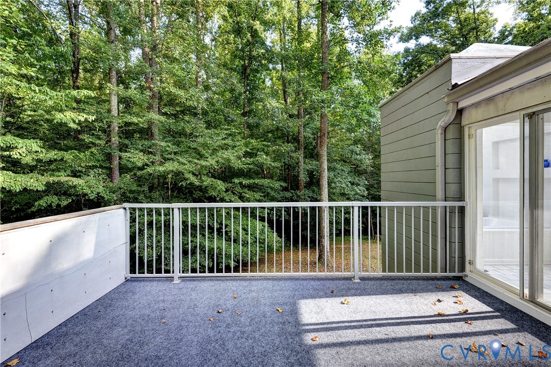 8615 Historical Path Road New Kent, VA 23124 - Photo 41 of 50 a balcony with a yard