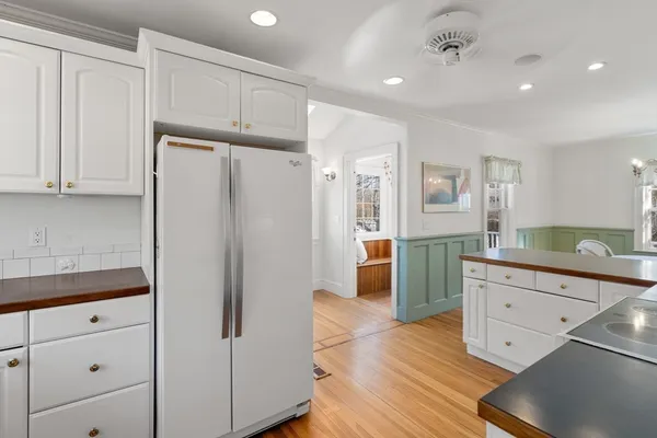 $849,000 | 22 South Lincoln Street, Natick, MA 01760