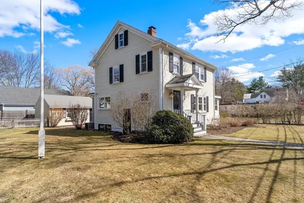 $849,000 | 22 South Lincoln Street, Natick, MA 01760