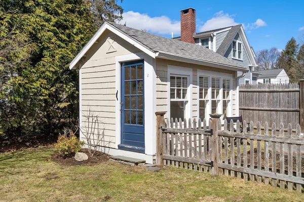 $849,000 | 22 South Lincoln Street, Natick, MA 01760