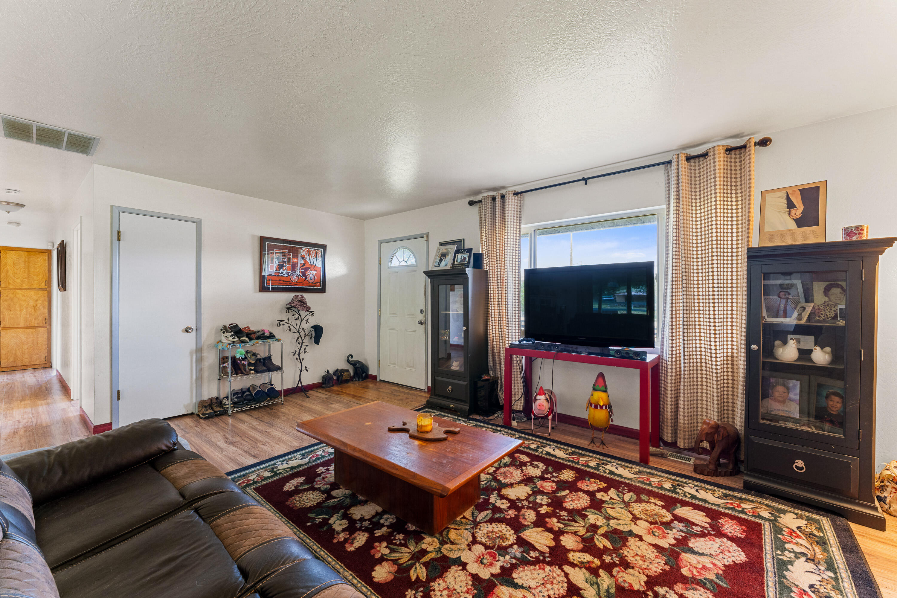 4675 Leonard Road Grants Pass, OR 97527 - Photo 9 of 35
