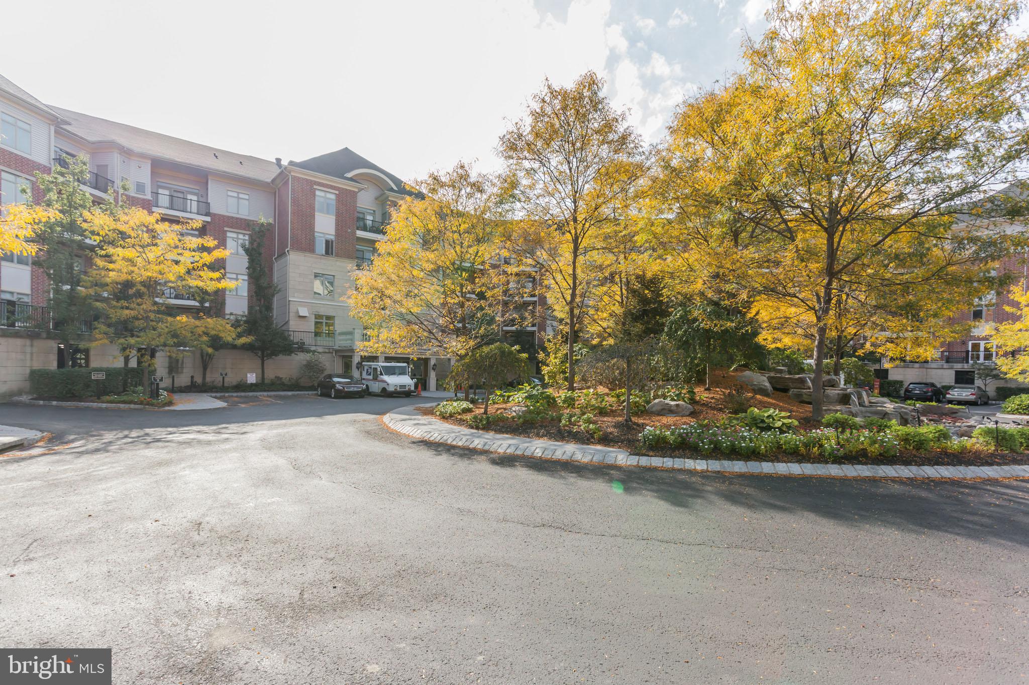 304 Carson Terrace, Huntingdon Valley, PA 19006 Compass