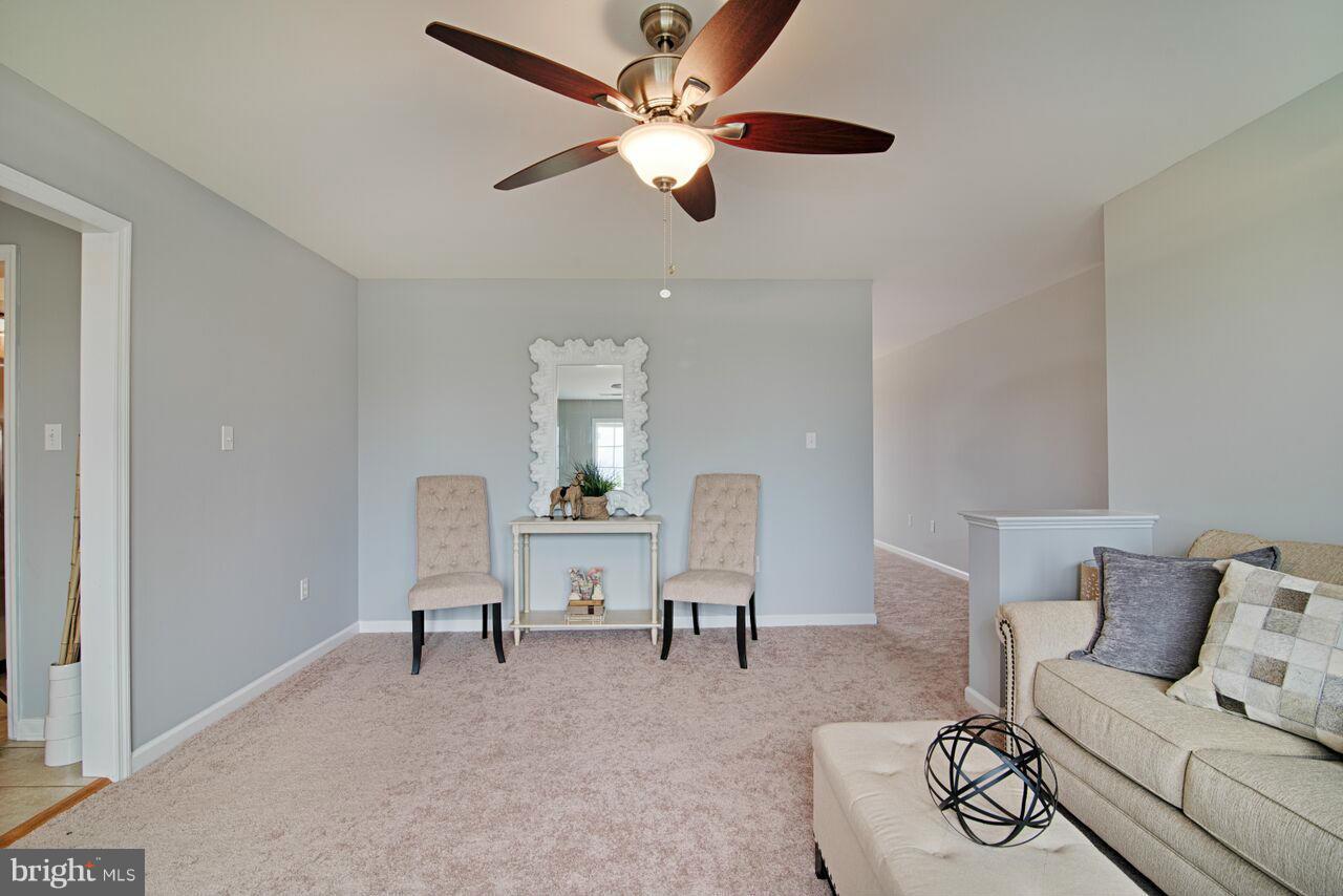 14512 Fairview Road Clear Spring, MD 21722 - Photo 11 of 30 Living Room