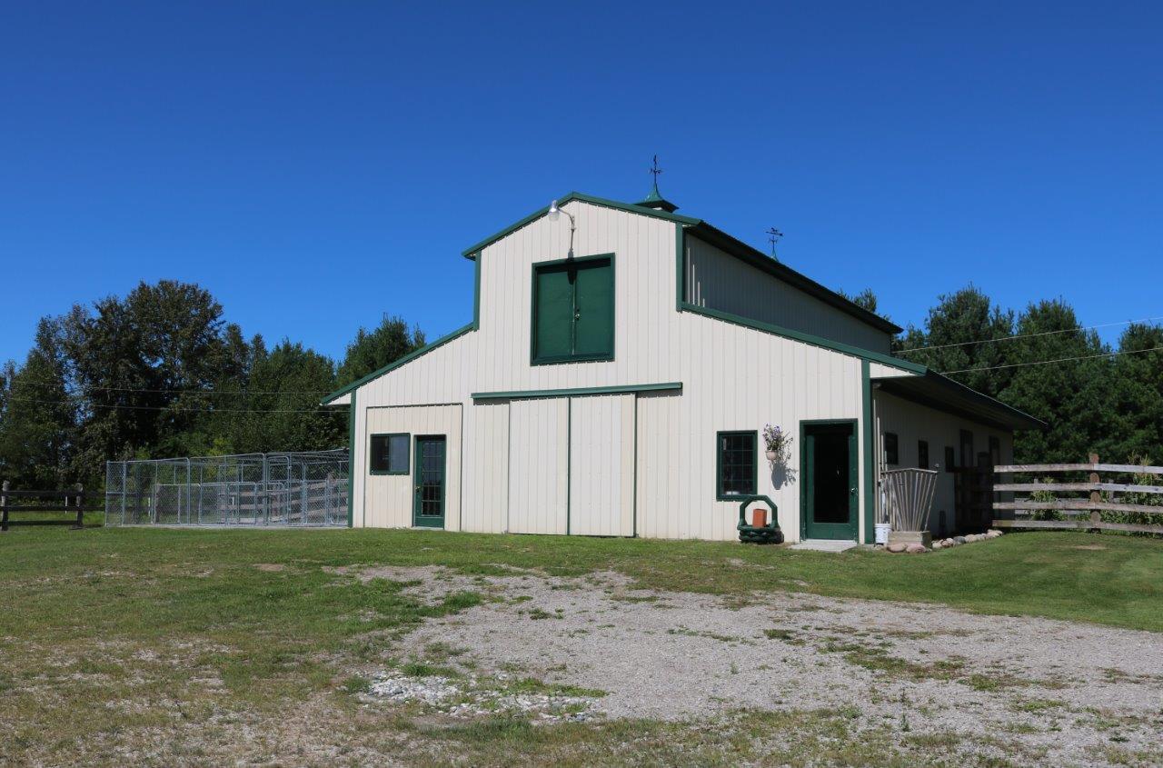 4883 Chamberlain Road Cheboygan, MI 49721 - Photo 3 of 31 Gallery Image 3