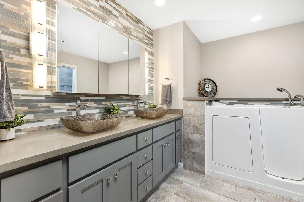 4119 Oak Island Lane Fallbrook, CA 92028 - Photo 27 of 54