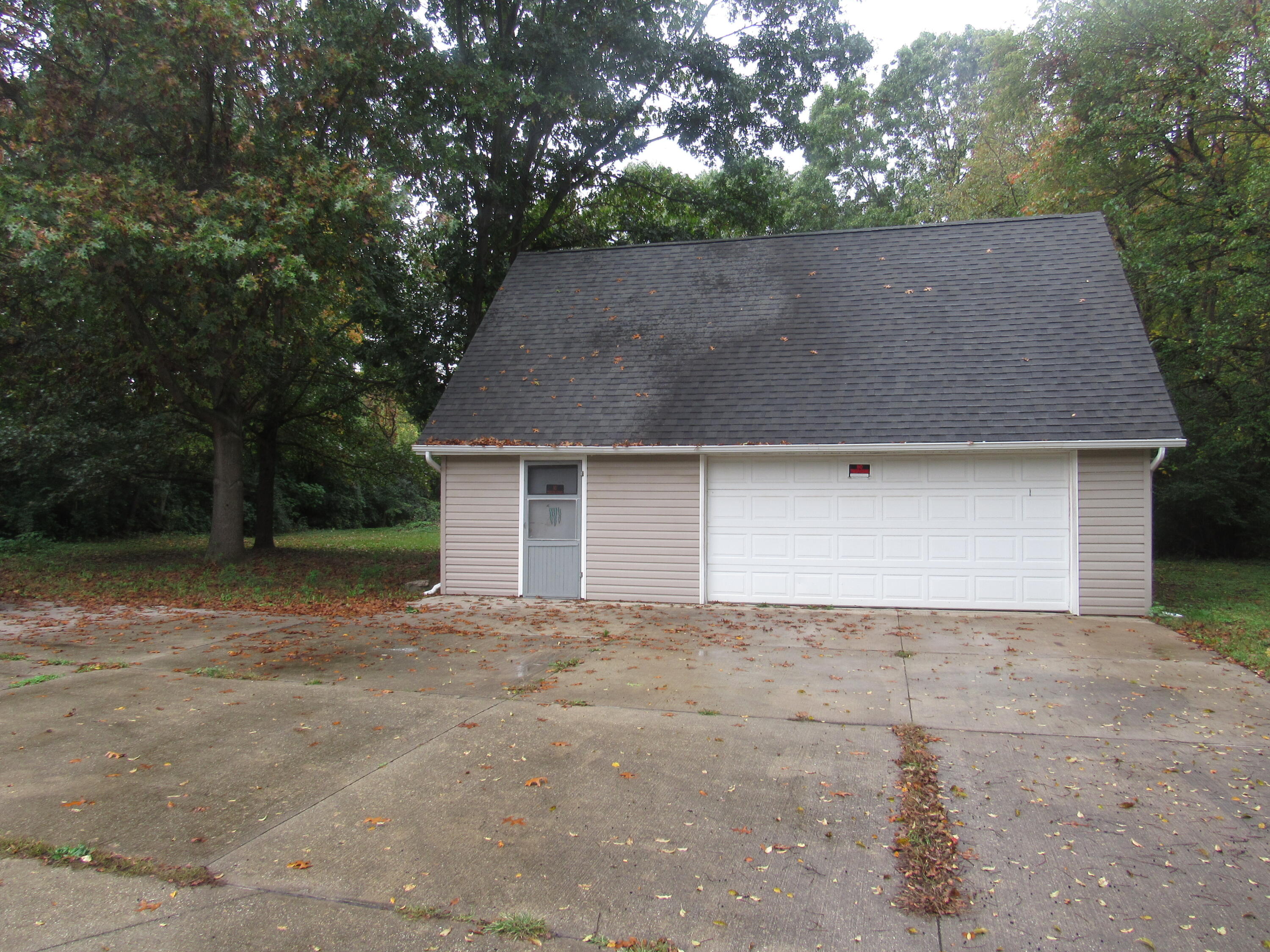 888 Carberry Road Niles, MI 49120 - Photo 25 of 30 20211014_03_03
