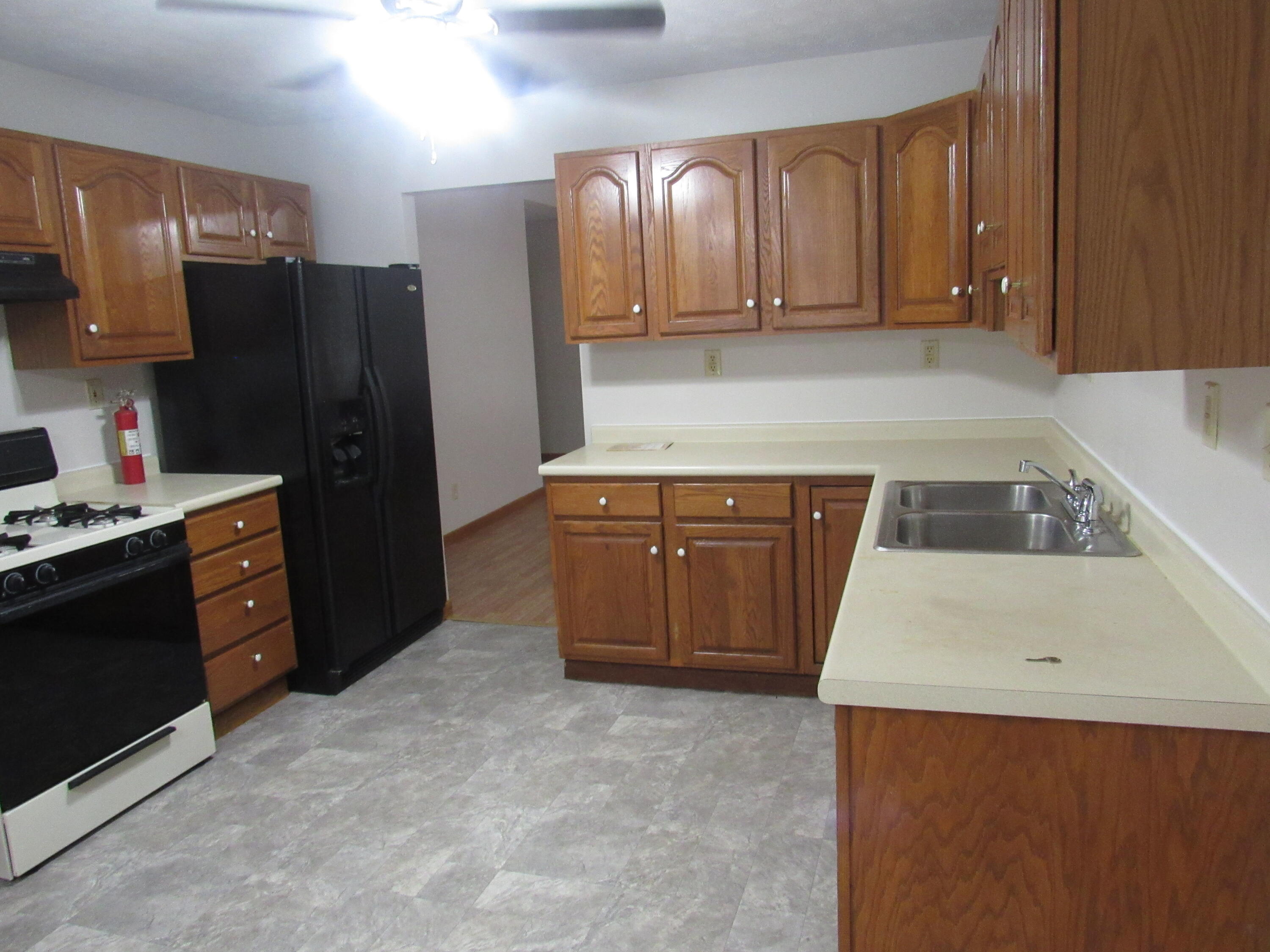 888 Carberry Road Niles, MI 49120 - Photo 4 of 30 20211014_05_02