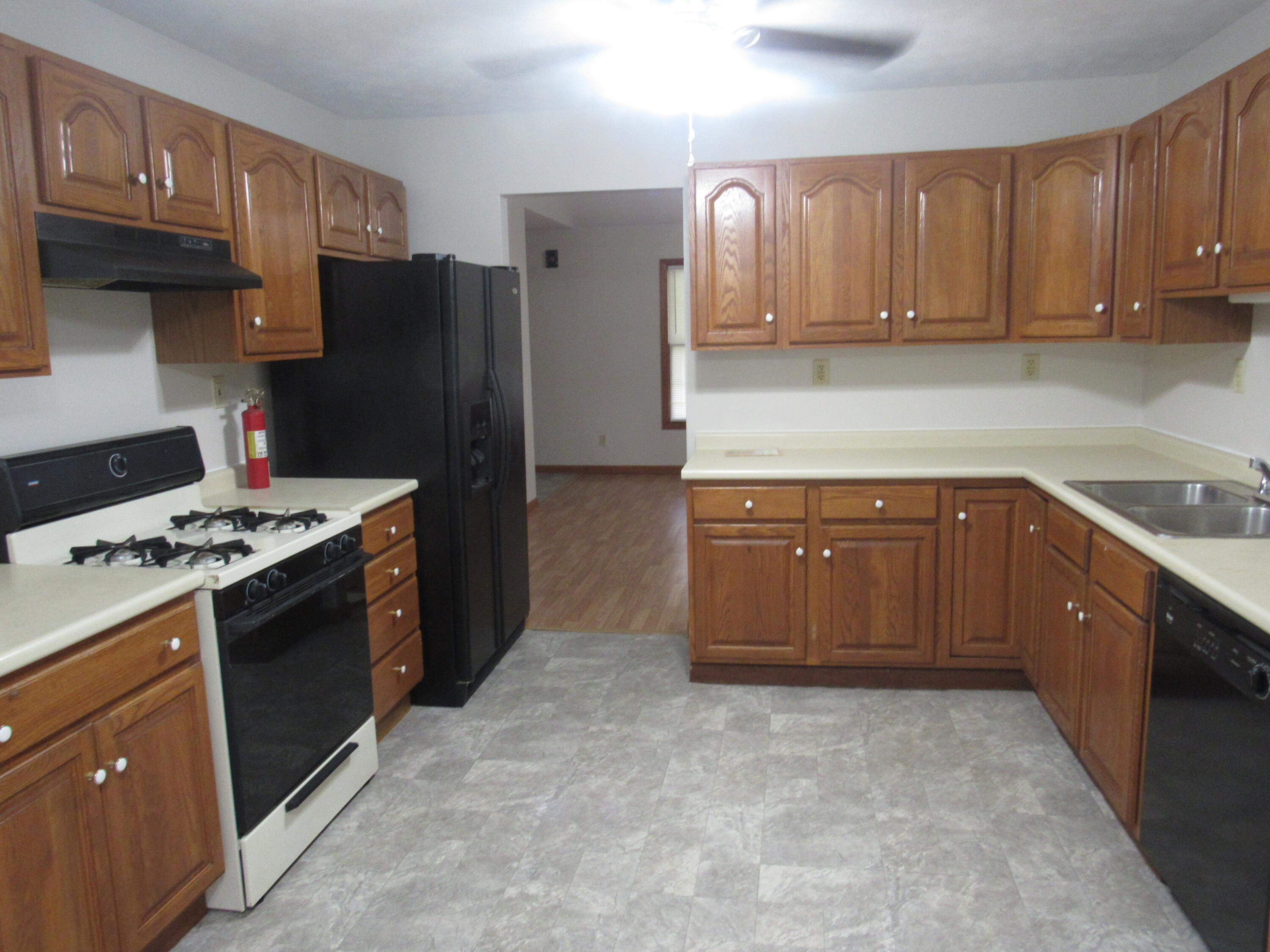 888 Carberry Road Niles, MI 49120 - Photo 6 of 30 20211014_24