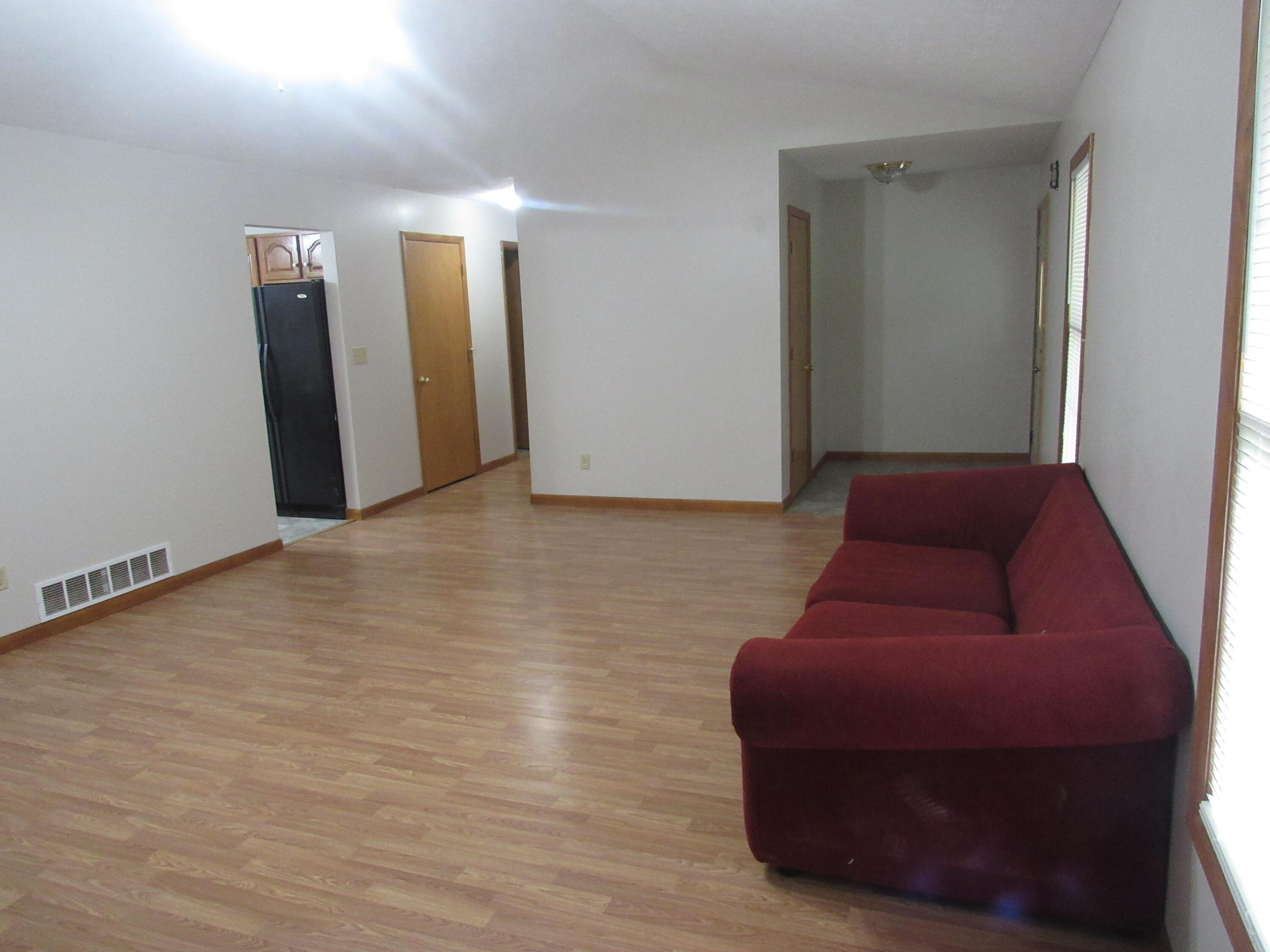 888 Carberry Road Niles, MI 49120 - Photo 7 of 30 20211014_10