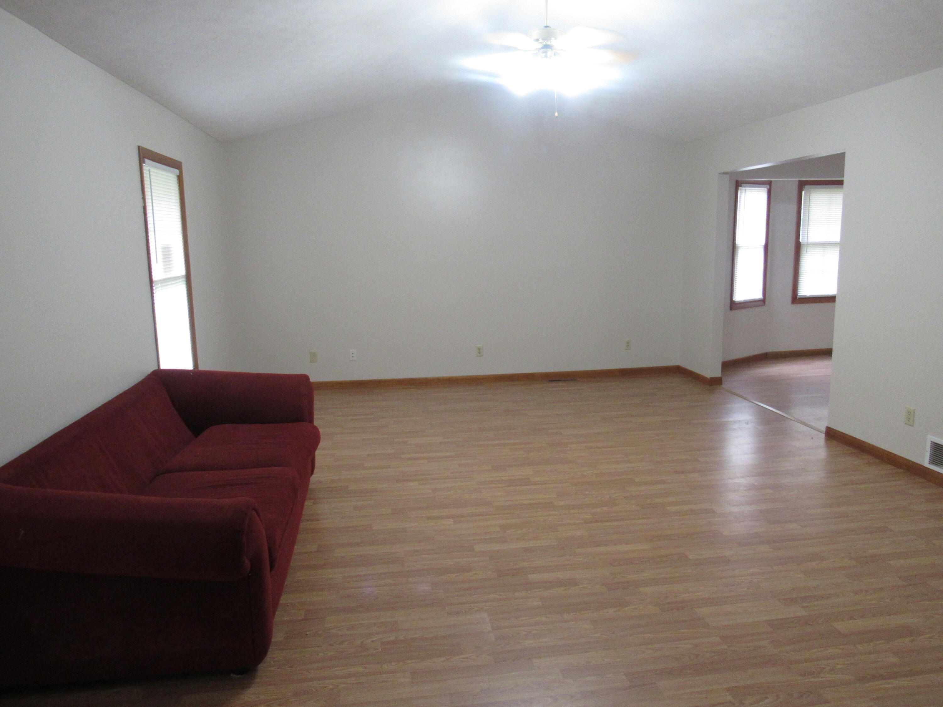 888 Carberry Road Niles, MI 49120 - Photo 9 of 30 20211014_06_01