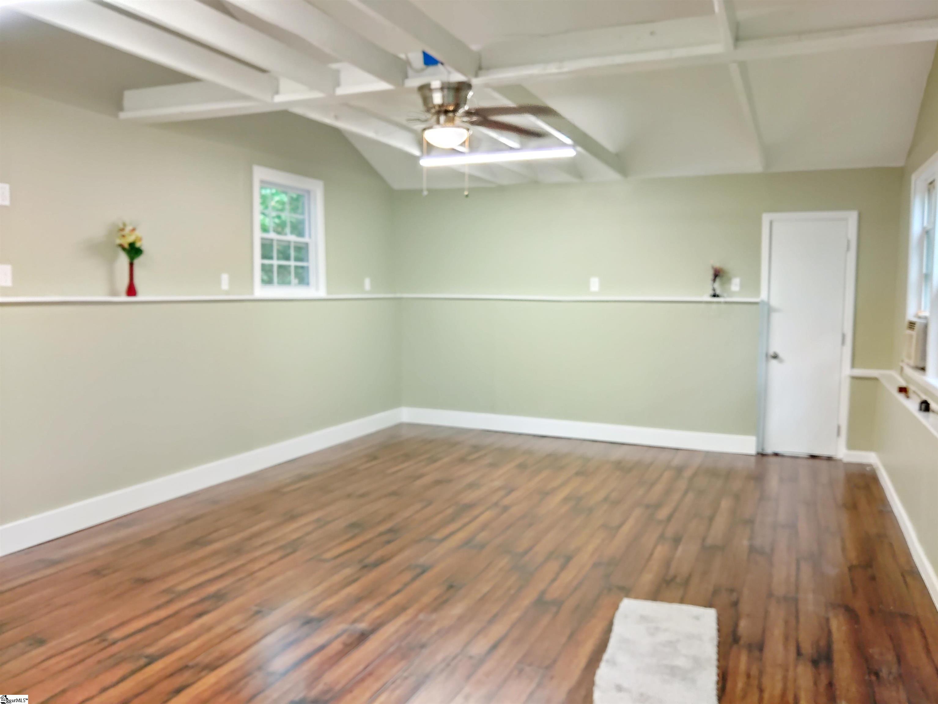 101 State Rd S-42-1526 Landrum, SC 29356 - Photo 34 of 36 Gallery Image 34