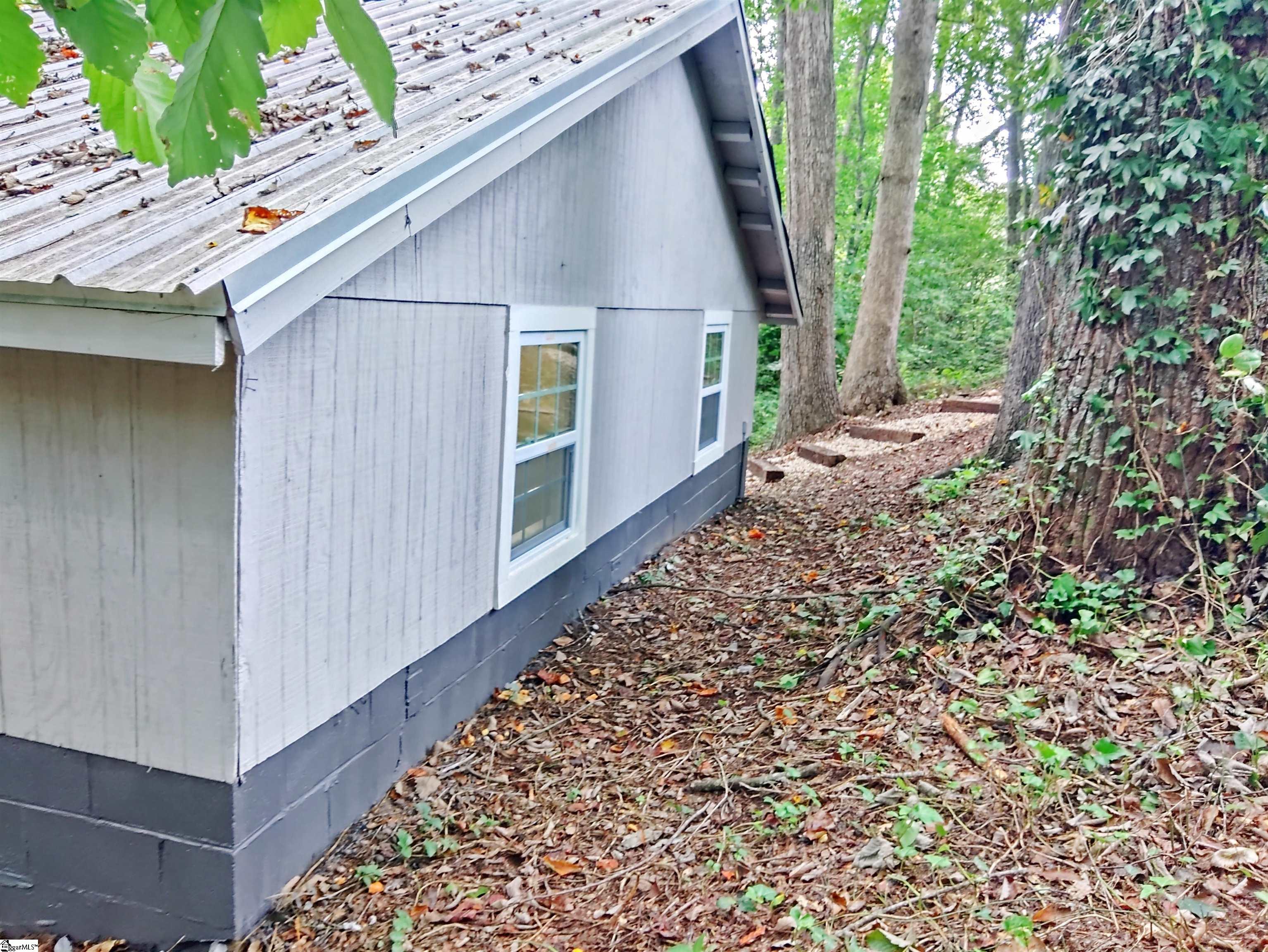 101 State Rd S-42-1526 Landrum, SC 29356 - Photo 35 of 36 Gallery Image 35