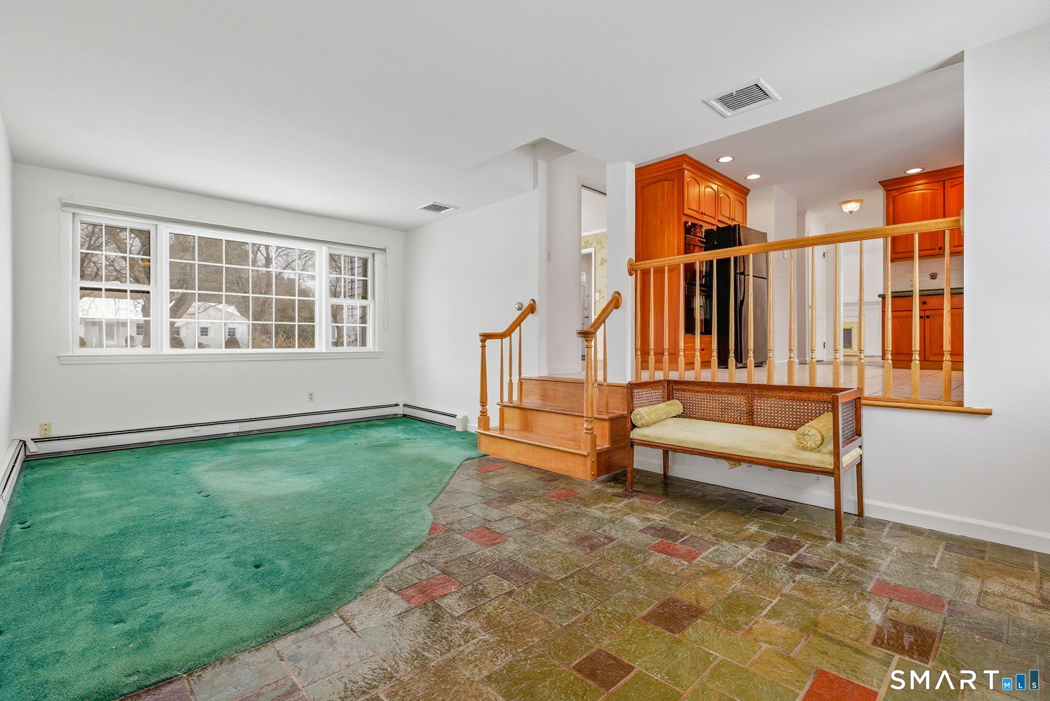 9 Patrick Lane Branford, CT 06405 - Photo 12 of 33