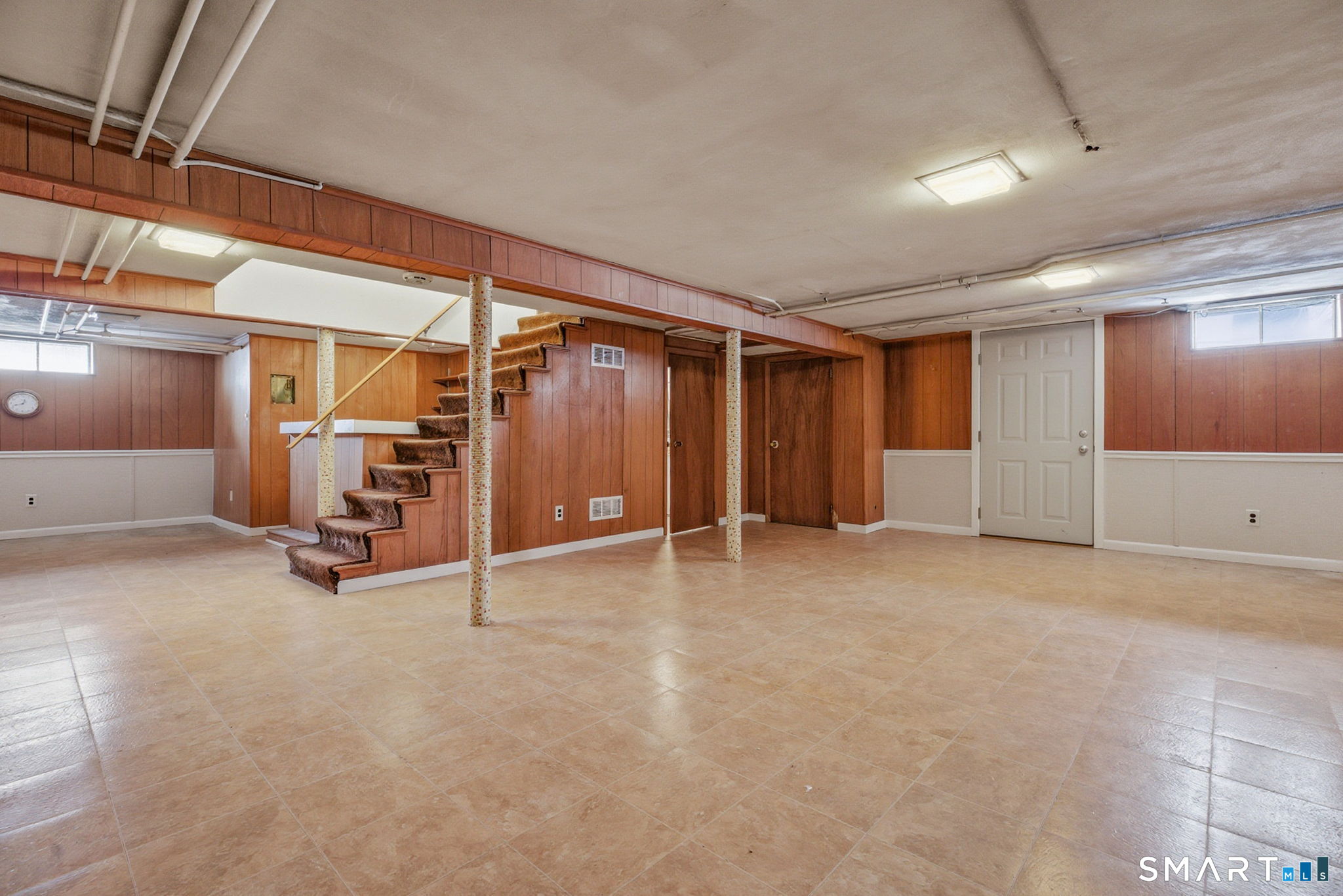 9 Patrick Lane Branford, CT 06405 - Photo 24 of 33