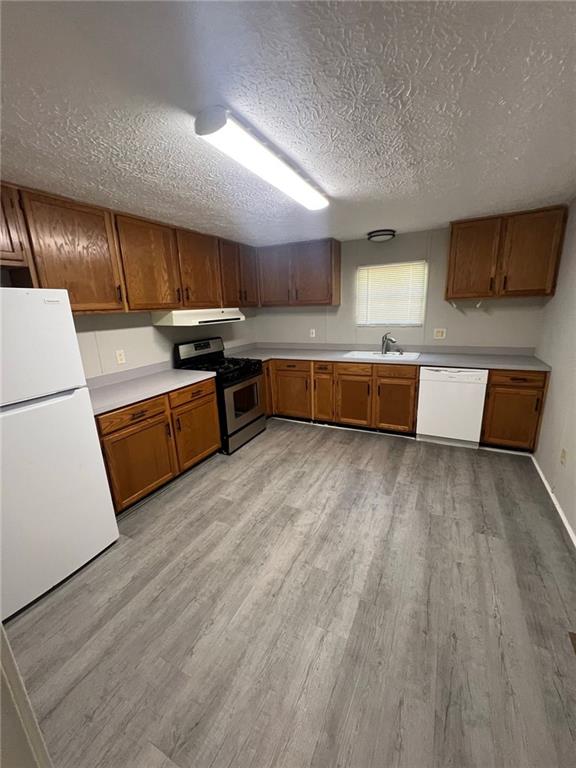 16 Twin Branch Road Buford, GA 30518 - Photo 5 of 26