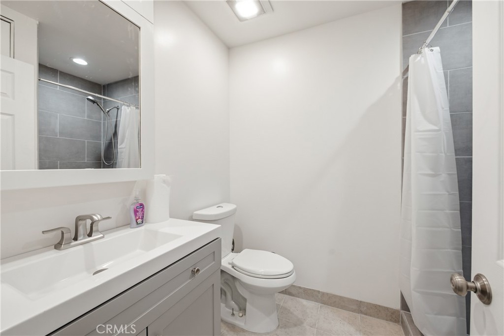 3424 Lockwood Court Simi Valley, CA 93063 - Photo 7 of 21