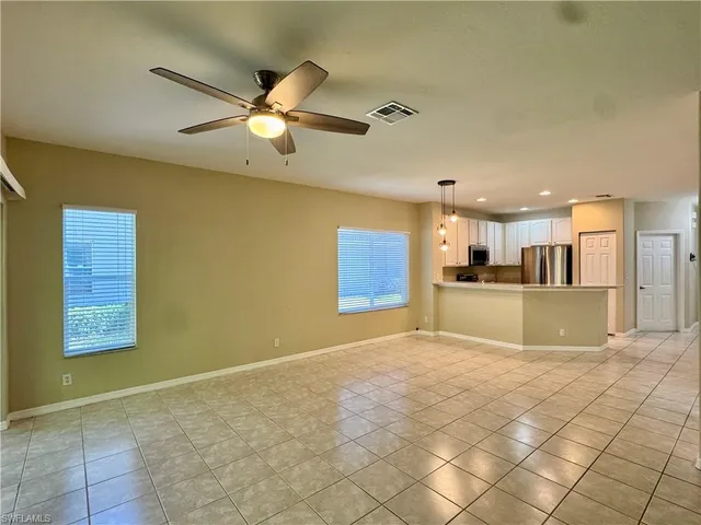 $1,950 | 8151 Pacific Beach Drive, Fort Myers, FL 33966