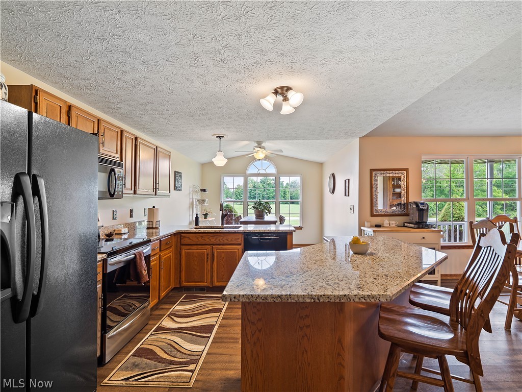 9060 Dunham Road Litchfield, OH 44253 - Photo 5 of 35 Gallery Image 5