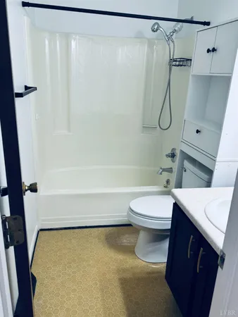 $176,900 | 3501 Fort Avenue, Unit 14, Lynchburg, VA 24501