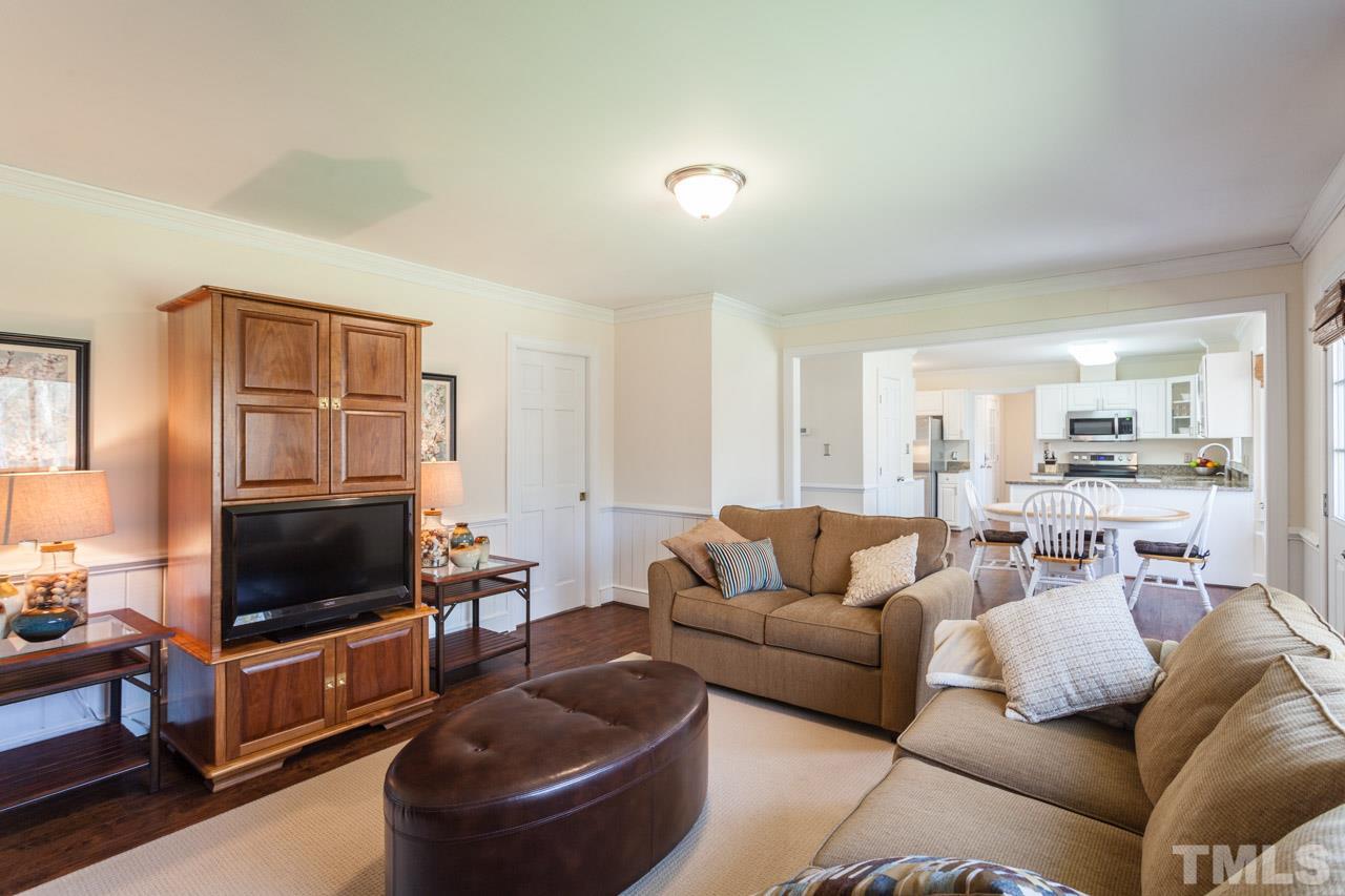 9325 Foxburrow Court Raleigh, NC 27613 - Photo 12 of 30 Gallery Image 12