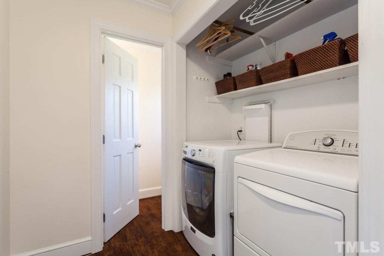 9325 Foxburrow Court Raleigh, NC 27613 - Photo 17 of 30 Gallery Image 17