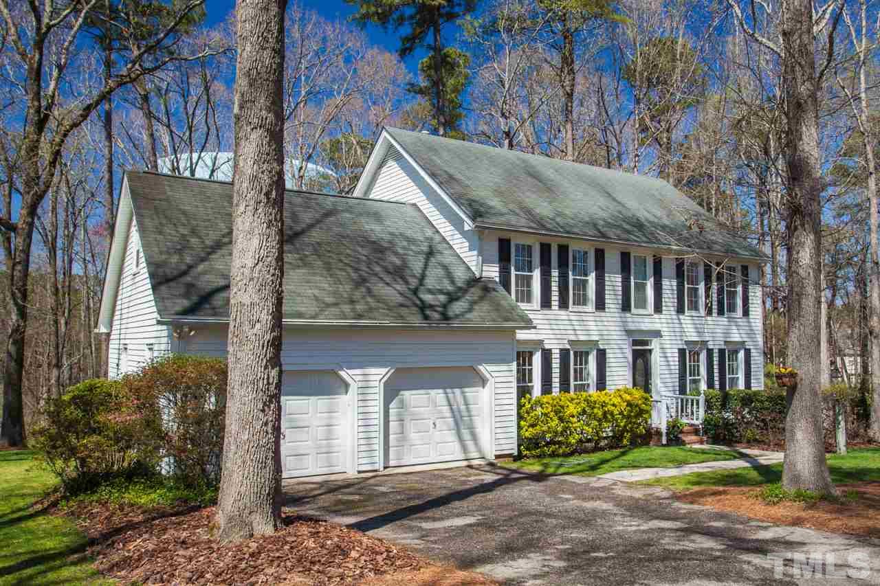 9325 Foxburrow Court Raleigh, NC 27613 - Photo 3 of 30 Gallery Image 3