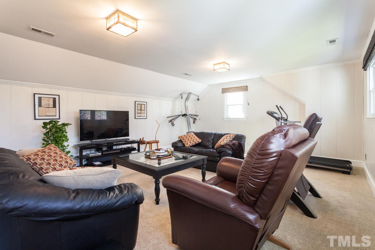 9325 Foxburrow Court Raleigh, NC 27613 - Photo 26 of 30 Gallery Image 26