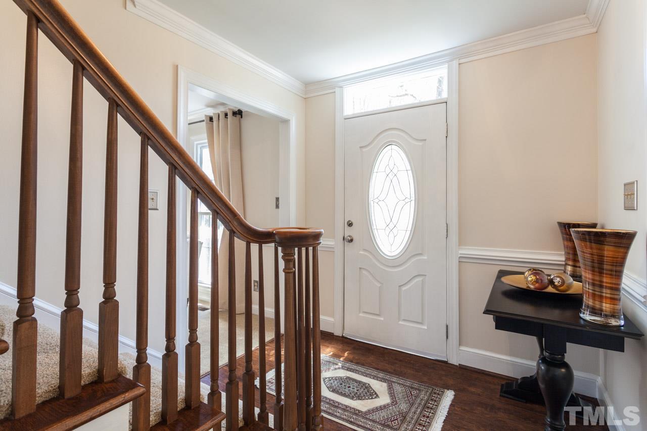 9325 Foxburrow Court Raleigh, NC 27613 - Photo 5 of 30 Gallery Image 5